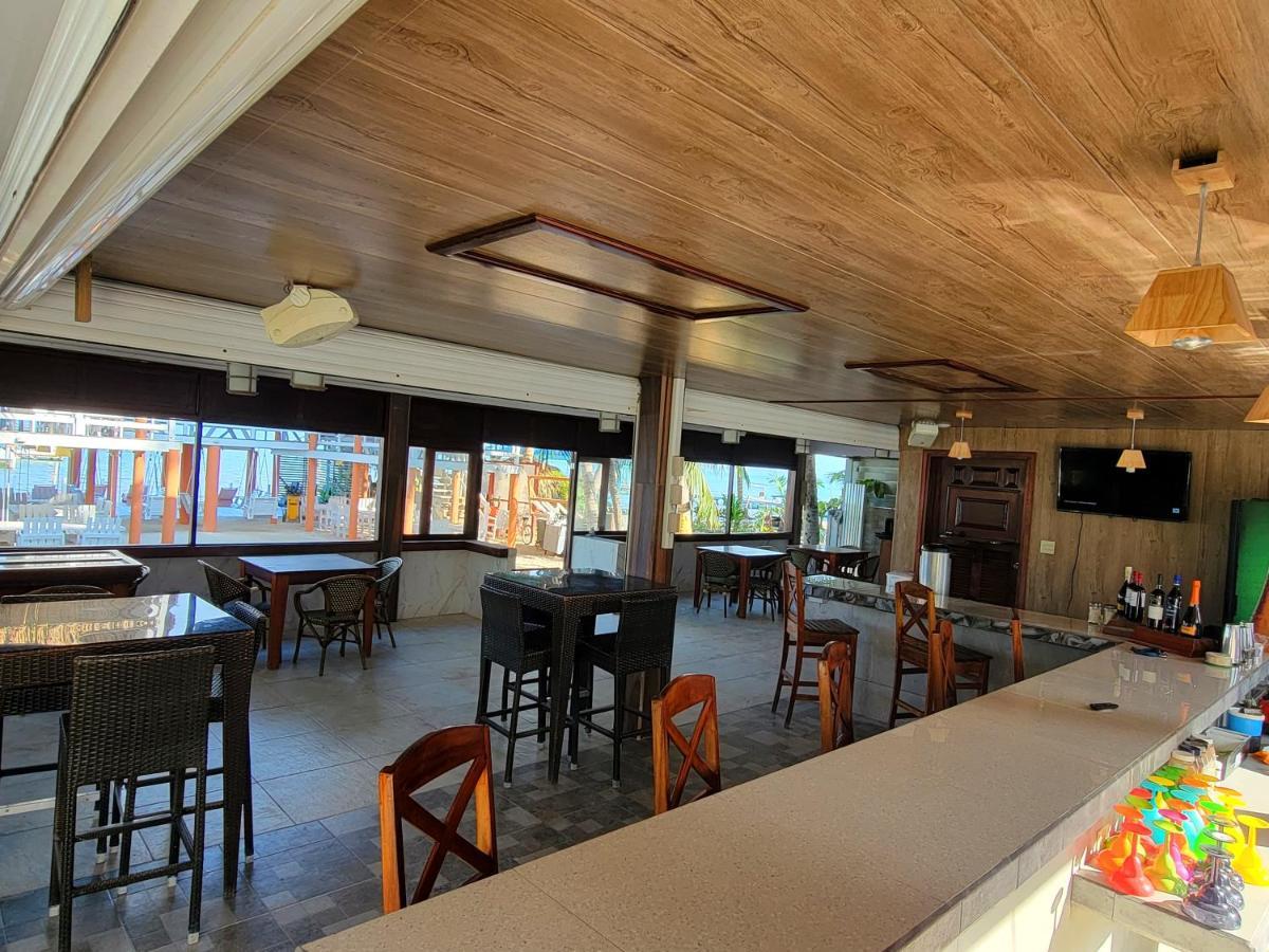 魔术岛海滩度假酒店 库尔克岛 外观 照片
