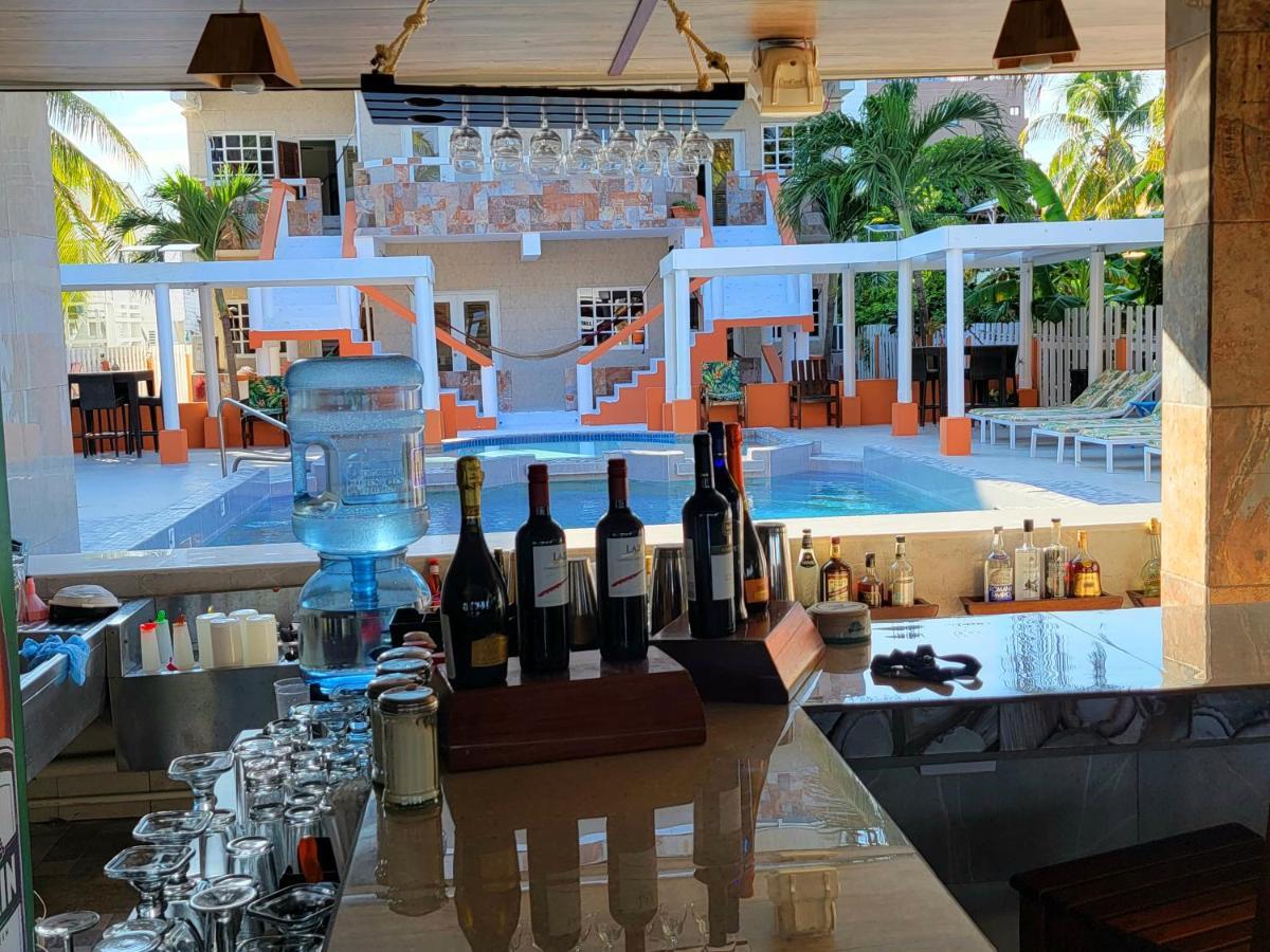 魔术岛海滩度假酒店 库尔克岛 外观 照片